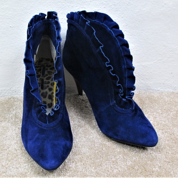 Blue Suede Women's Heeled Ankle Boots - Picture 4 of 7